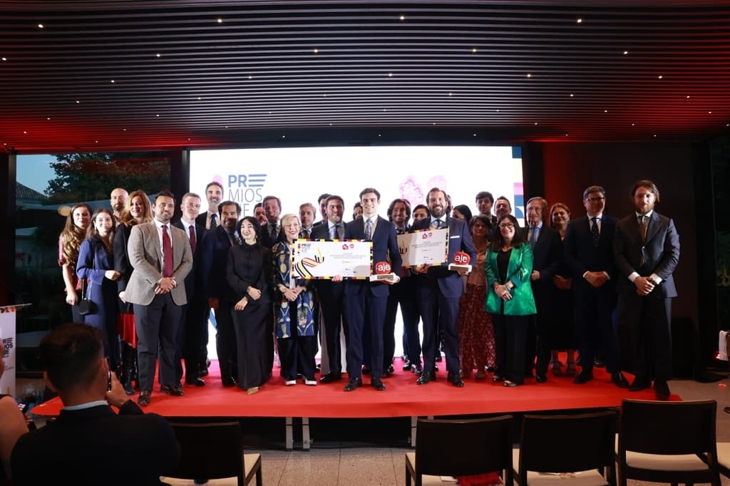 premio-trayectoria-empresarial-aje-2026