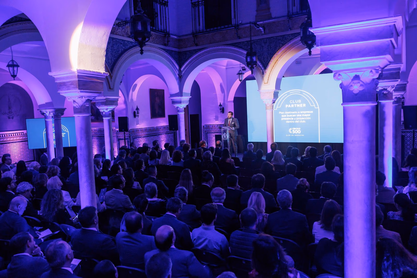 Organización de evento para club empresarial
