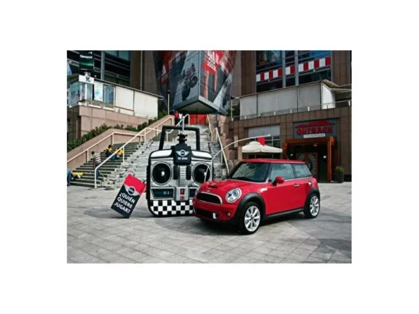 imagen destacada del post MINI, un paradigma del street branding